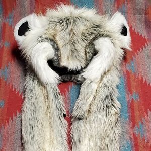 Spirithoods Lemur Hood